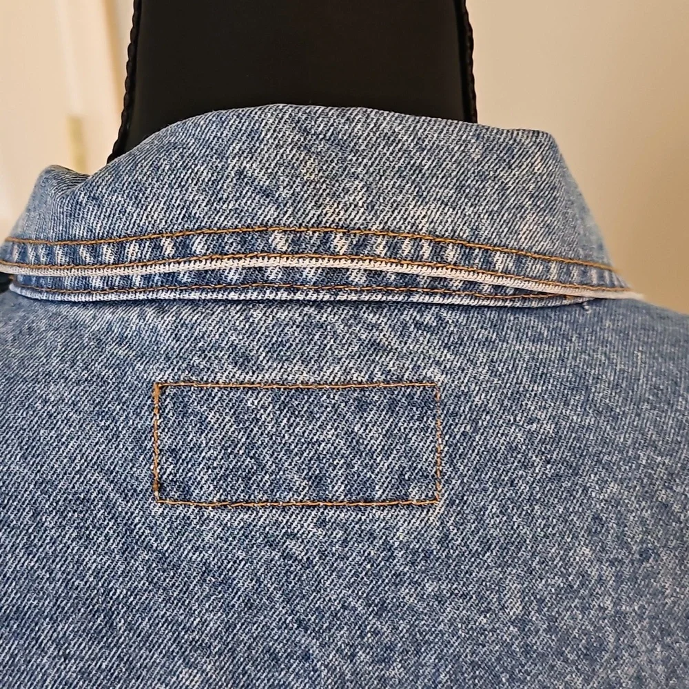 Men's Jean Jacket - Picture 11 of 16